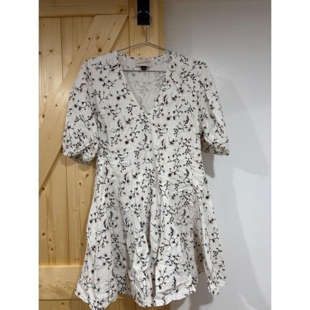 Universal Thread Mini Dress Womens XS White Floral Boho Summer Cottagecore